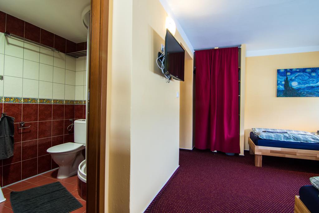 Penzion Slunecnice Rokytnice nad Jizerou Exterior foto