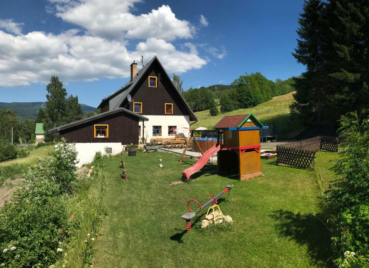 Penzion Slunecnice Rokytnice nad Jizerou Exterior foto